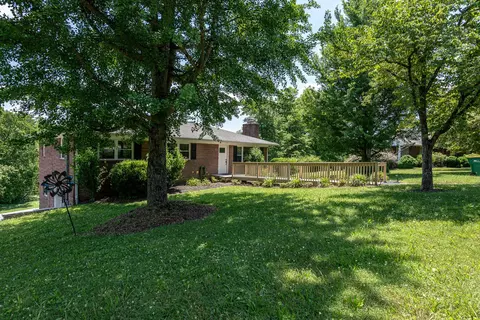7734 Collier Rd, Powell, TN 37849 photo 5