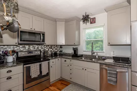 7734 Collier Rd, Powell, TN 37849 photo 12