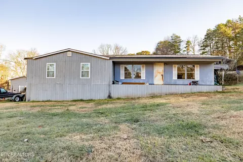 464 Long Hollow Rd, Maryville, TN 37801