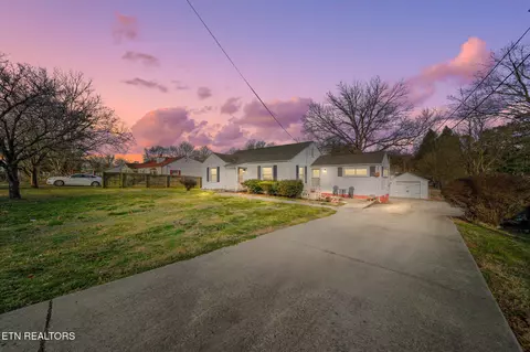 321 Greenwood Ave, Knoxville, TN 37920