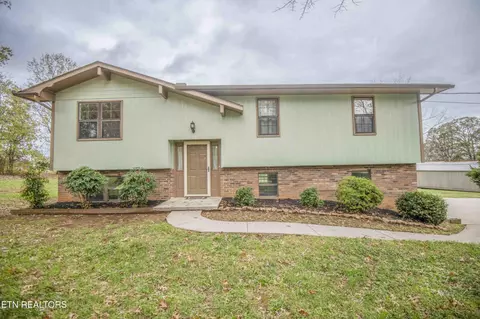 445 Kinser Ln, Greenback, TN 37742