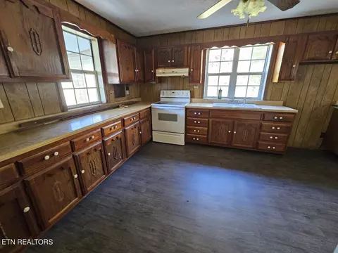2119 Haag Store Rd, Talbott, TN 37877 photo 9
