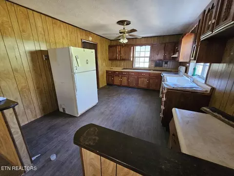 2119 Haag Store Rd, Talbott, TN 37877 photo 8