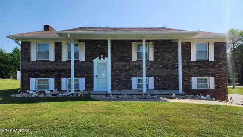 1152 Mountain View Dr, New Market, TN 37820