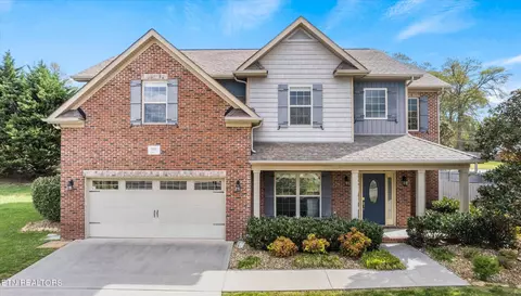 600 Grigsby Loop Cir, Knoxville, TN 37934