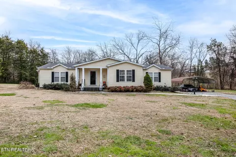 112 Wynoka Ln, Friendsville, TN 37737