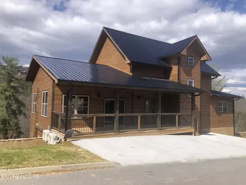 2353 Mimosa Dr, Sevierville, TN 37876