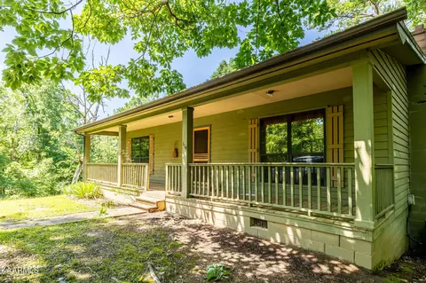 114 Bear Cub Rd, Vonore, TN 37885