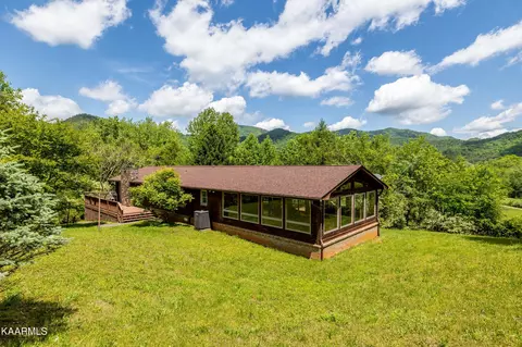 602 Rudd Hollow Rd #1, Townsend, TN 37882