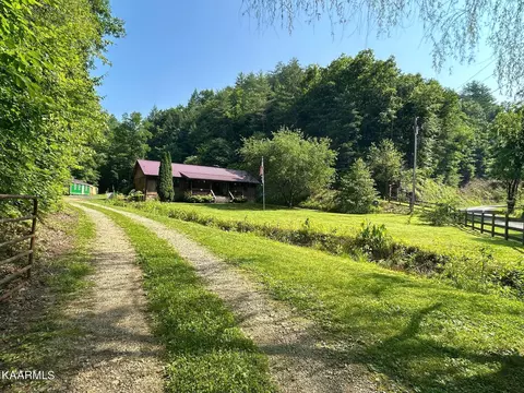 705 Antioch Church Rd, Vonore, TN 37885