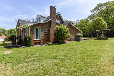 690 N Wright Rd, Alcoa, TN 37701 photo 4