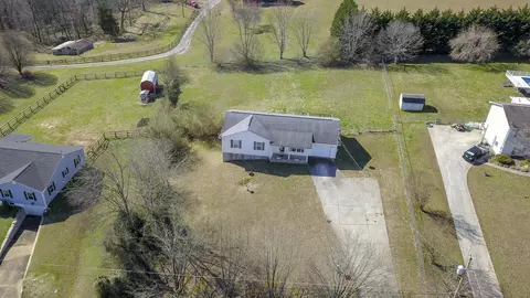 155 Pleasant View Loop, Clinton, TN 37716 photo 21