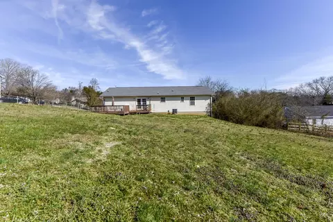 155 Pleasant View Loop, Clinton, TN 37716 photo 20