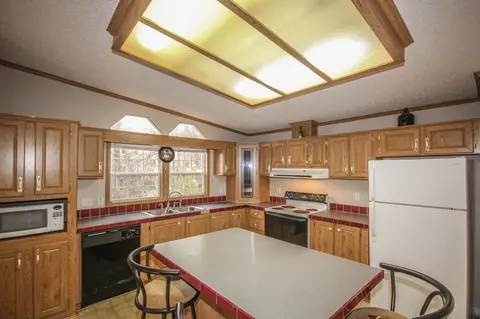 1040 Kirk Rd, Greenback, TN 37742 photo 14