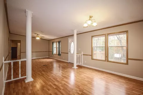 1040 Kirk Rd, Greenback, TN 37742 photo 8
