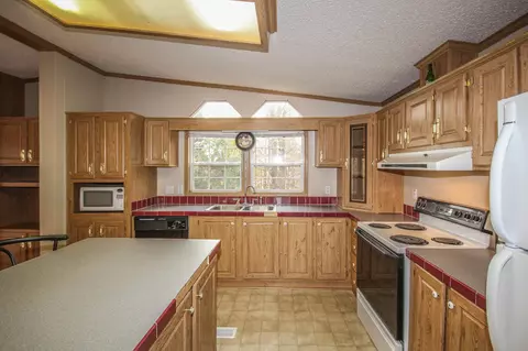 1040 Kirk Rd, Greenback, TN 37742 photo 13