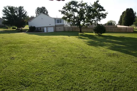 1408 Bethvale Dr, Greenback, TN 37742 photo 12