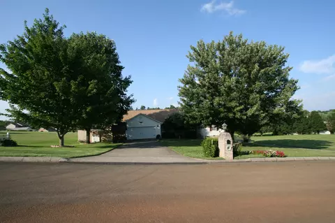 1408 Bethvale Dr, Greenback, TN 37742 photo 5