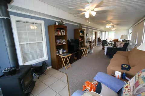 1408 Bethvale Dr, Greenback, TN 37742 photo 9