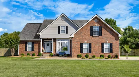 1010 Trevor Dr, Clarksville, TN 37043