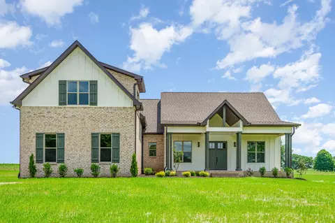 506 Greenfield Ln, Castalian Springs, TN 37031