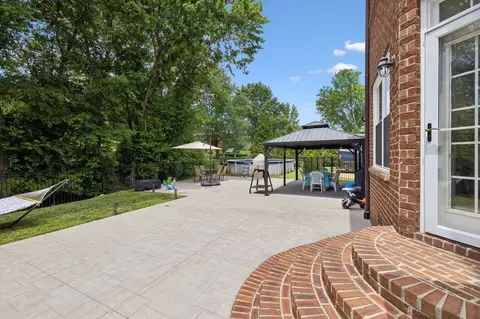 2203 Oakleaf Ct, Franklin, TN 37064 photo 39
