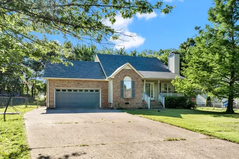 1012 Blue Ridge Pkwy, Goodlettsville, TN 37072