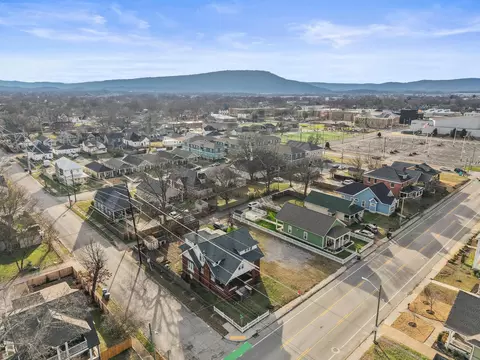 2112 Bailey Ave, Chattanooga, TN 37404