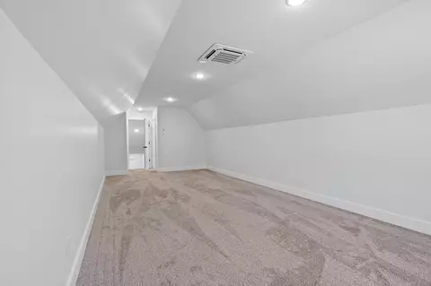 Bedroom - 199 Beach Rd N, Killen, AL 35645 photo 6 of 6
