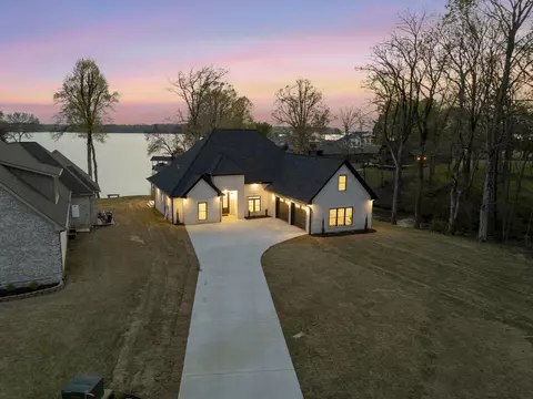 Exterior - 199 Beach Rd N, Killen, AL 35645 photo 13 of 13