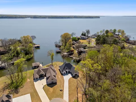 View/Area - 199 Beach Rd N, Killen, AL 35645 photo 3 of 9