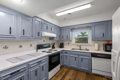 1004 Heritage Dr, Madison, TN 37115