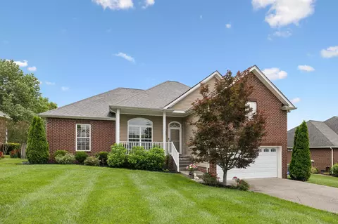 3323 Troy Rd, Lebanon, TN 37087