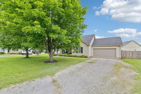 2113 Dothan Dr, Murfreesboro, TN 37128 photo 11