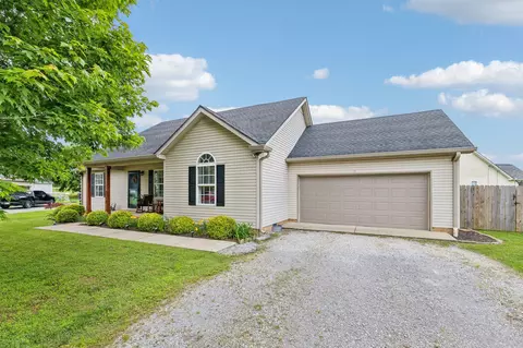 2113 Dothan Dr, Murfreesboro, TN 37128 photo 4