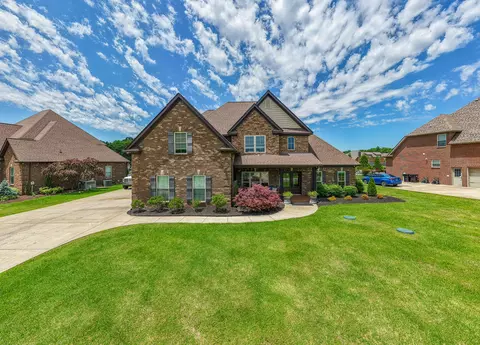 621 Andy Peach Dr, Murfreesboro, TN 37128