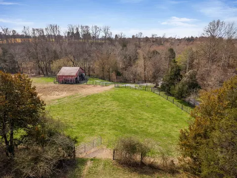 0 Creek Rd, Smithville, TN 37166