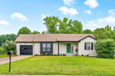 629 Doane Dr, Clarksville, TN 37042
