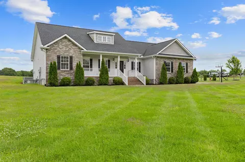 505 N Davidson Rd, Bon Aqua, TN 37025