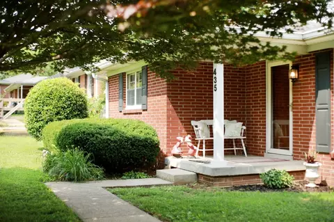 435 Richland Cir, Gallatin, TN 37066