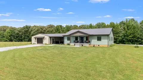 Exterior - 240 Firefly Ln, Morrison, TN 37357 photo 2 of 12