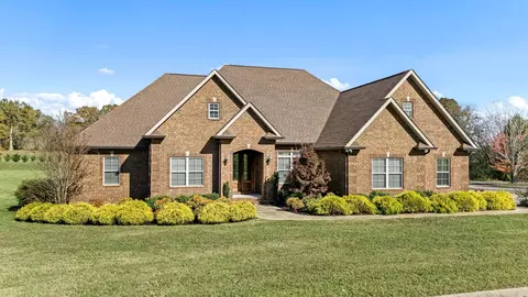 103 Rosehaven Ct, Tullahoma, TN 37388