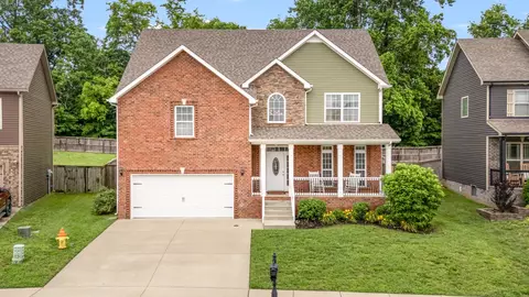 1513 Ellie Piper Cir, Clarksville, TN 37043
