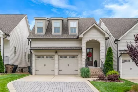 5540 Knob Rd, Nashville, TN 37209