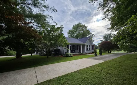 1185 Woodard Perry Rd, Ashland City, TN 37015