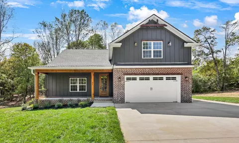 1586 Ryes Chapel Rd, Southside, TN 37171