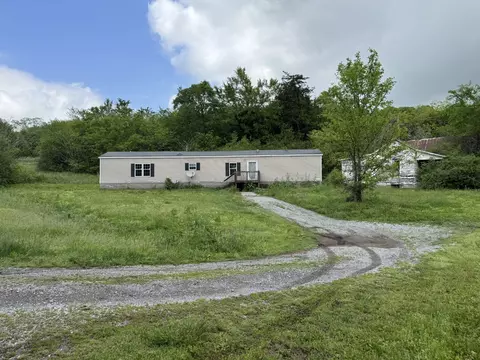 954 Normandy Ln, Normandy, TN 37360 photo 4