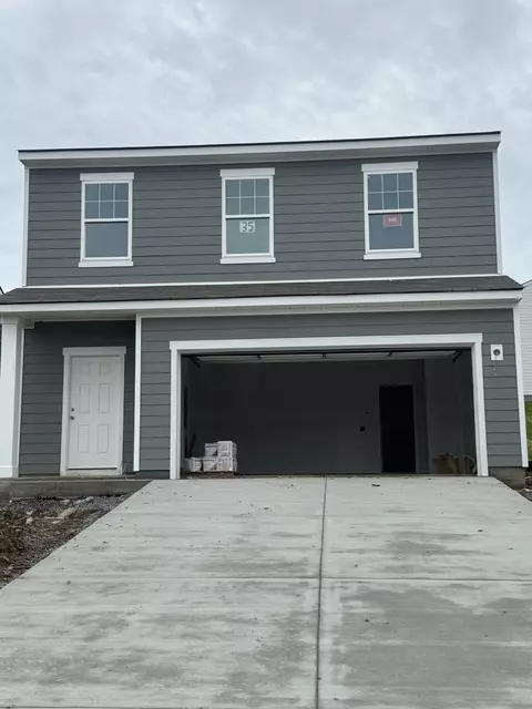 1060 Large Poppy Dr, La Vergne, TN 37086