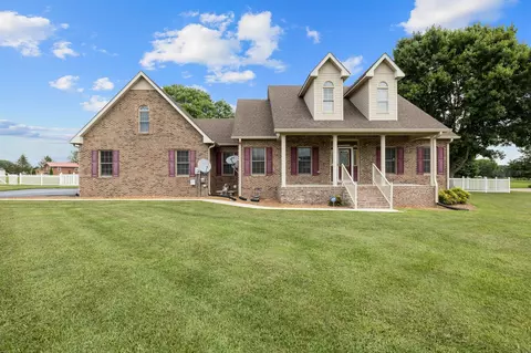 69 Courtnea Ln, Manchester, TN 37355