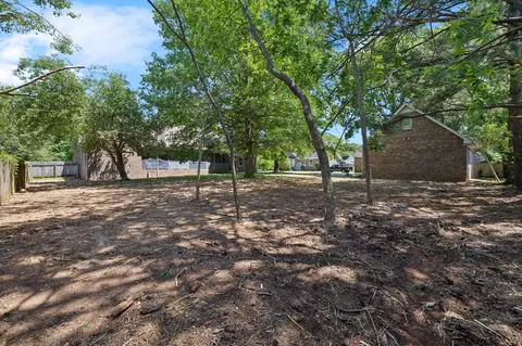 Exterior - 3031 Hartford Dr, Murfreesboro, TN 37129 photo 7 of 14